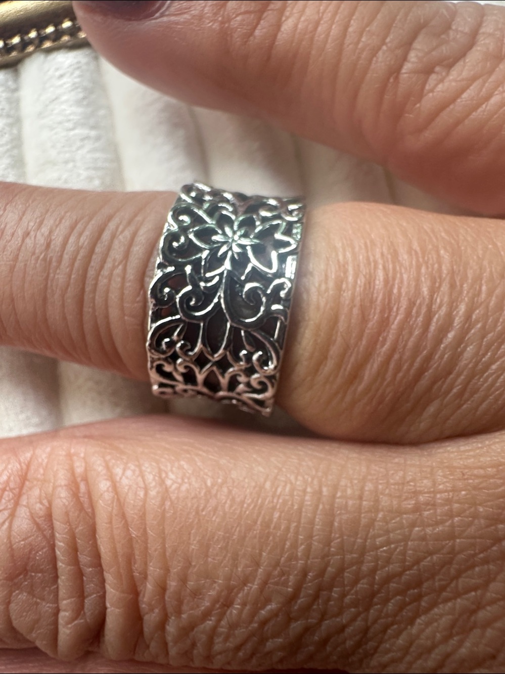 Silver Filigree Floral Band